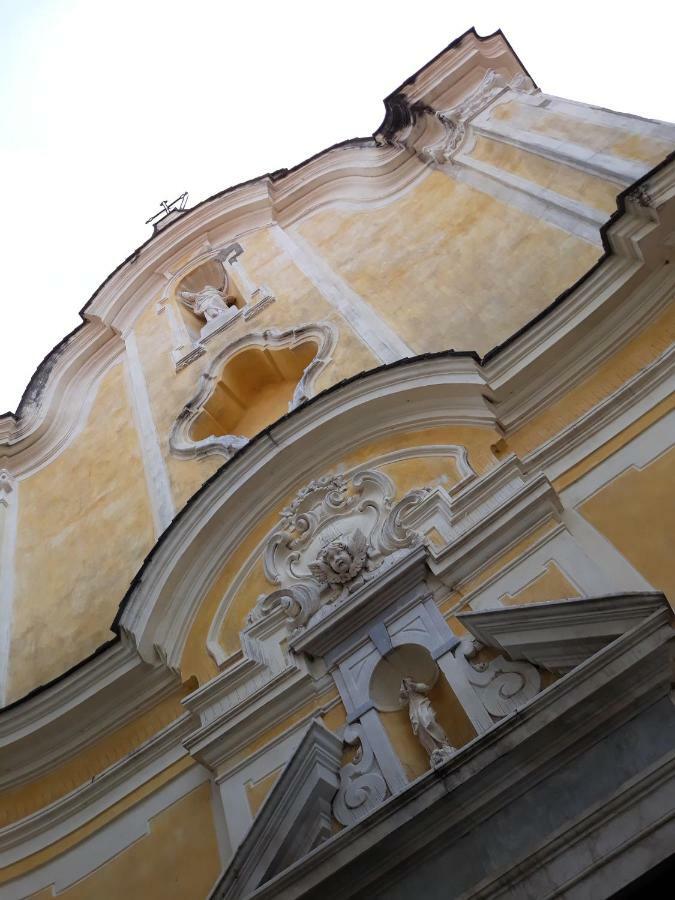 B&B Peverello Кастельнуово-Маґра Екстер'єр фото