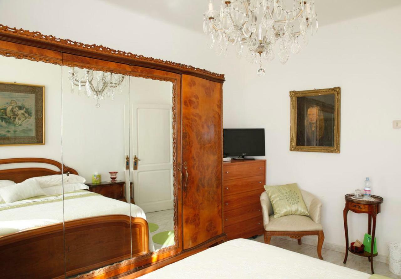 B&B Peverello Кастельнуово-Маґра Екстер'єр фото